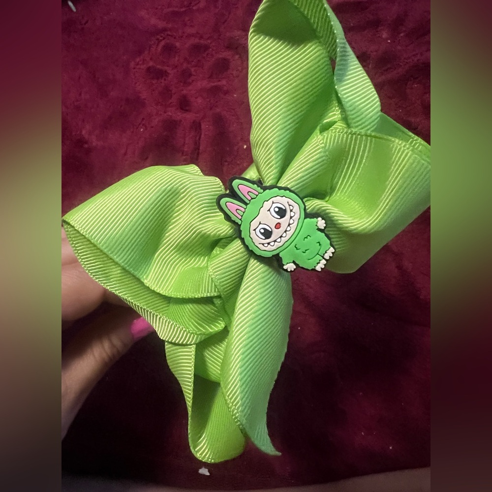 Labubu Lime green Green Bow